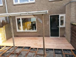 Vlonder aanleggen Hoveniersbedrijf Gooise Meren Hovenier Naarden Bussum Tuinaanleg Tuinonderhoud
