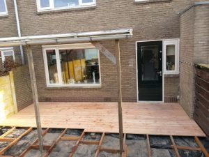 Vlonder aanleggen Hoveniersbedrijf Gooise Meren Hovenier Naarden Bussum Tuinaanleg Tuinonderhoud